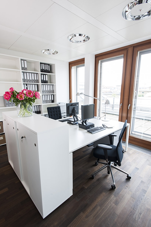 The Internationale visual data 8